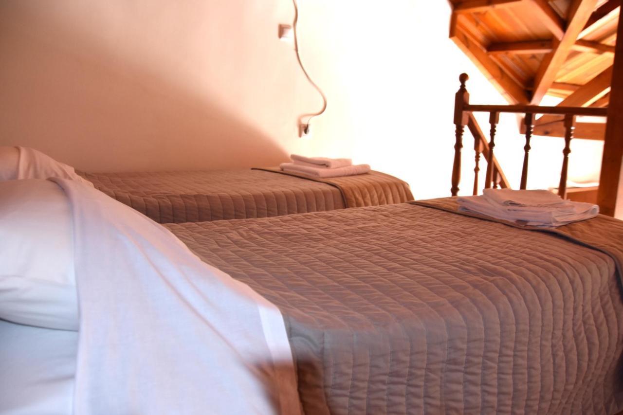 Irides Apartments Megalochori  المظهر الخارجي الصورة