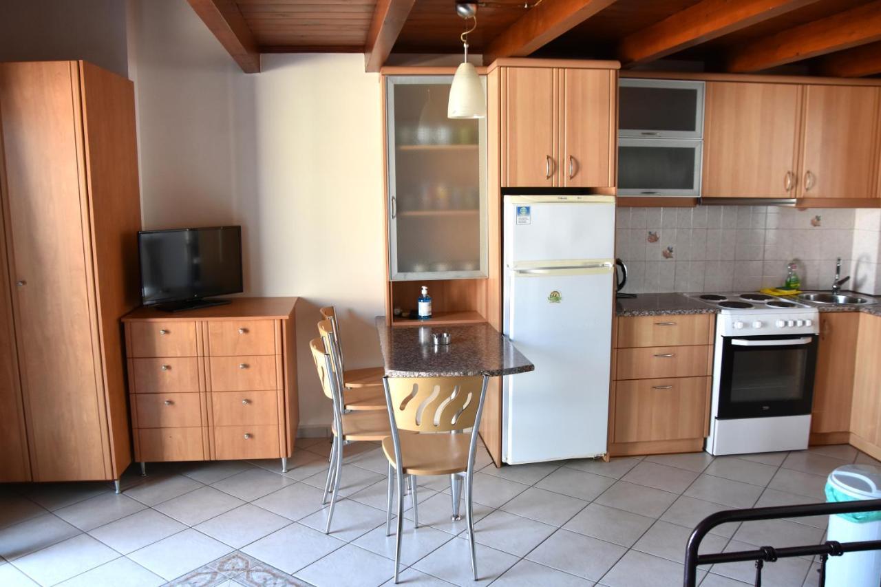 Irides Apartments Megalochori  المظهر الخارجي الصورة