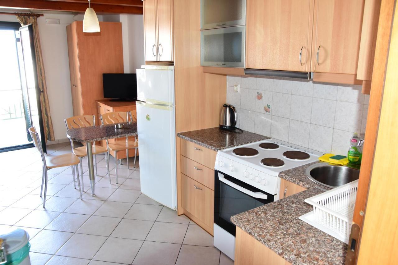 Irides Apartments Megalochori  المظهر الخارجي الصورة